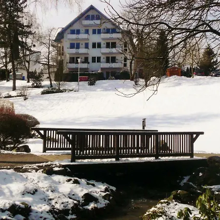 Apartament E Am Kurpark Willingen (Upland)